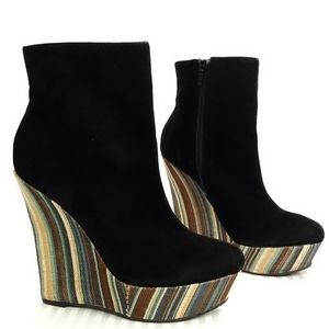 FRH Black Wedge Boots Size 5.5